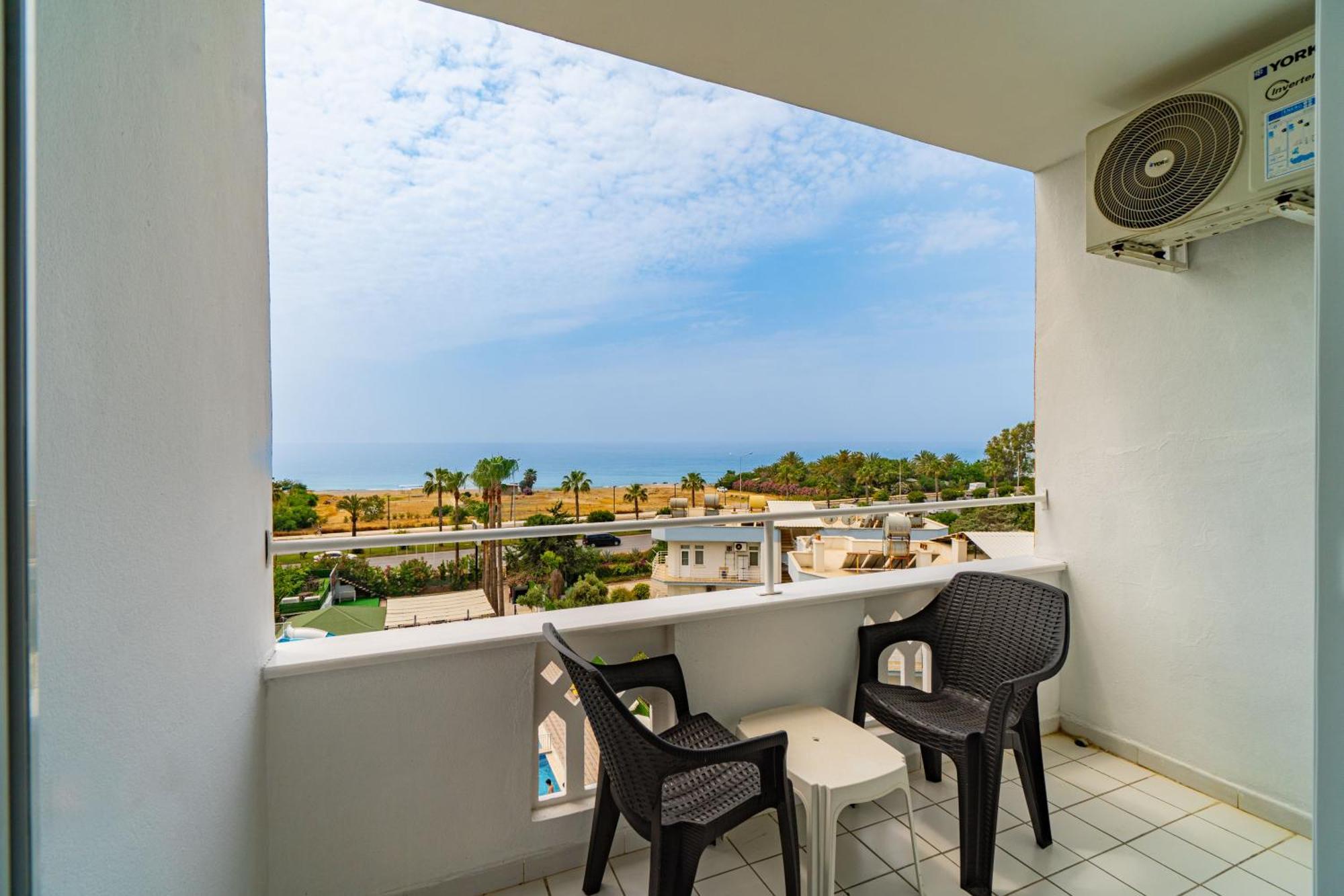 De Mare Family Hotel Конаклы Экстерьер фото