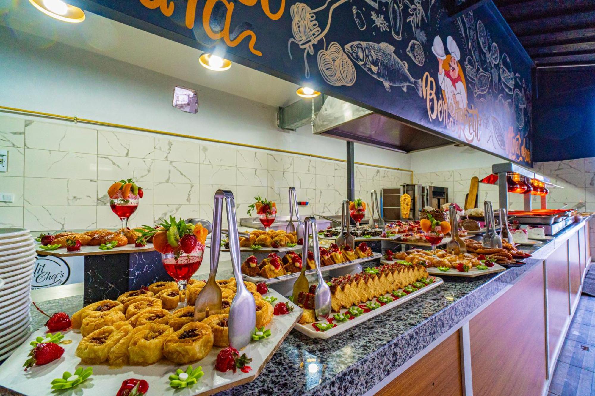 De Mare Family Hotel Конаклы Экстерьер фото
