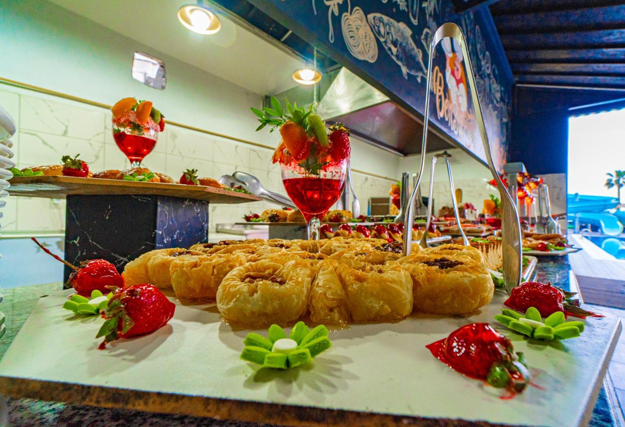 De Mare Family Hotel Конаклы Экстерьер фото